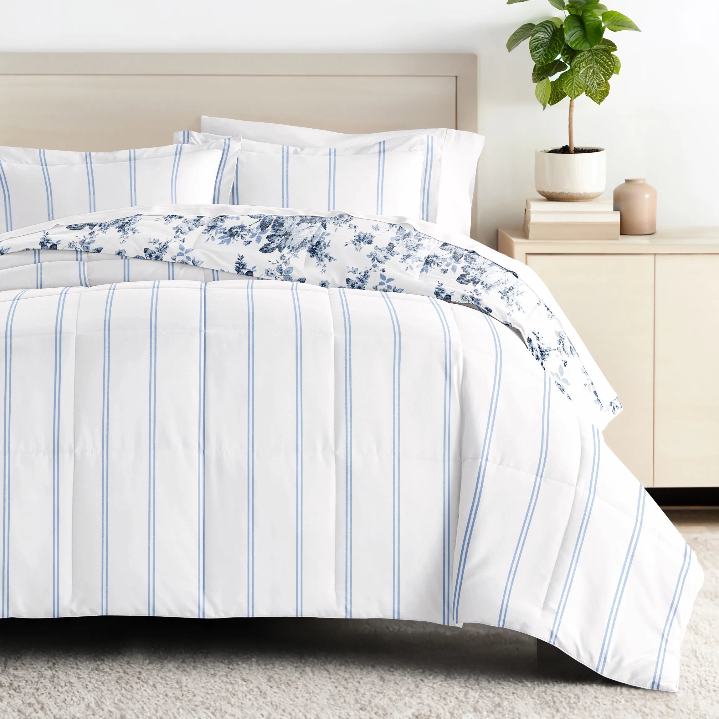 Cabbage Rose Stripe Ultra Soft Reversible Comforter Bed Set H344
