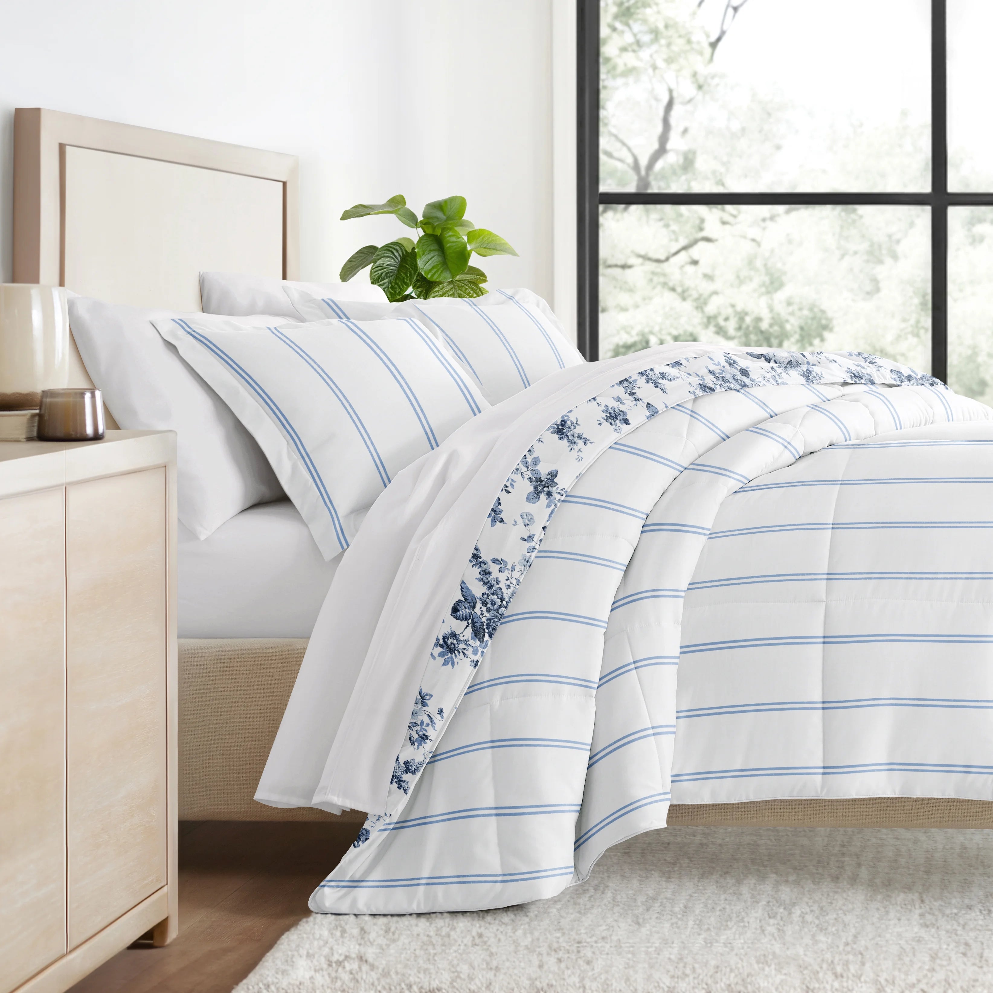 Cabbage Rose Stripe Ultra Soft Reversible Comforter Bed Set H344