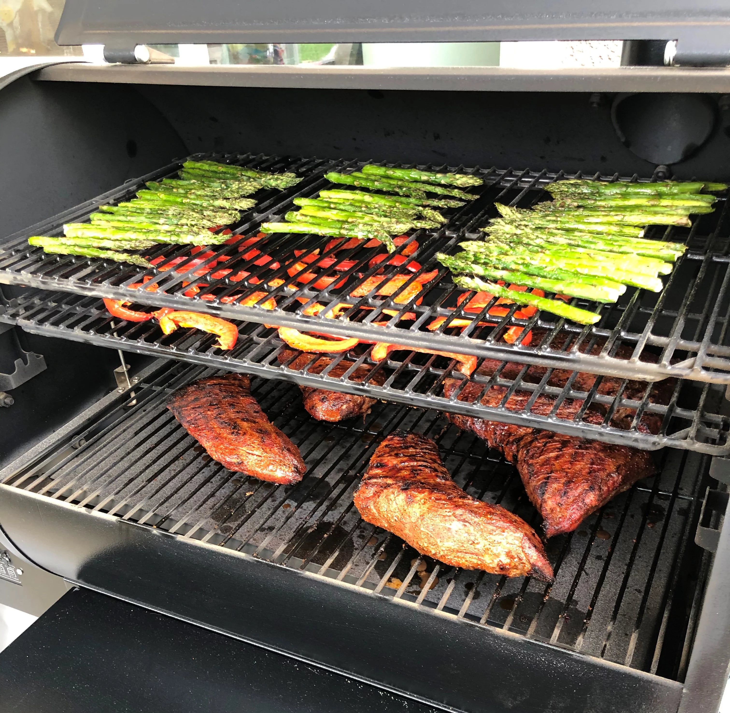 1500 Square Inch Pellet Grill and Smoker with 3 Cooking Racks M926407