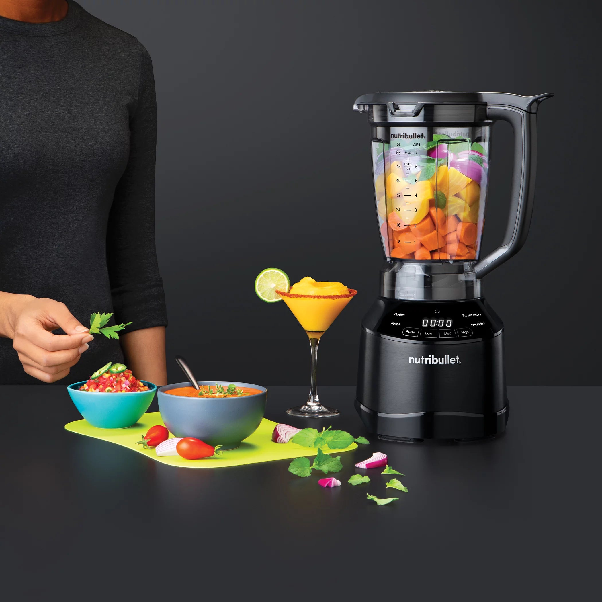 56 oz. Black Blender I7125