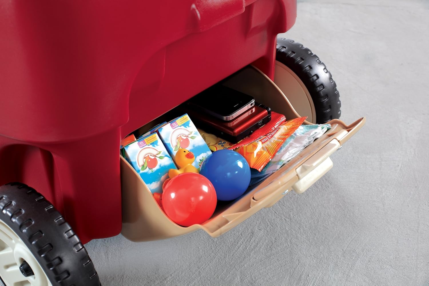 All Around Wagon with Whisper Wheels, Contoured Seats, Seat Belts, Cup and Snack Holders, Storage, Foldable Handle W635