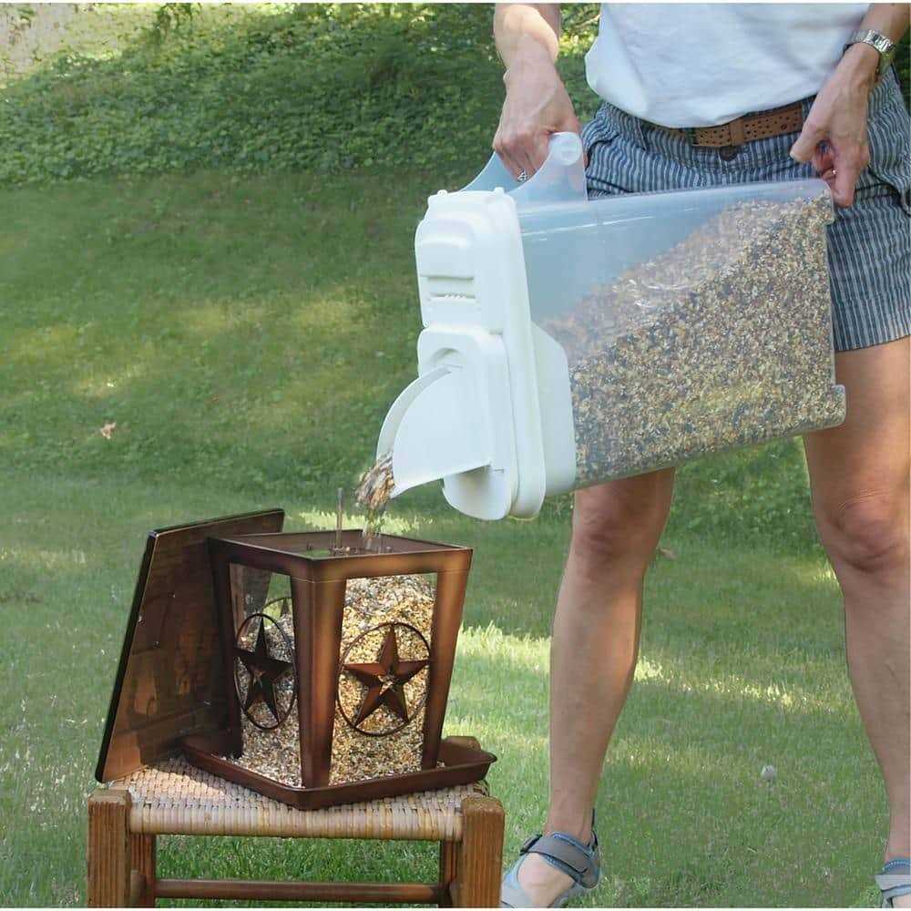 16 qt. Pet Food Dispenser R1159
