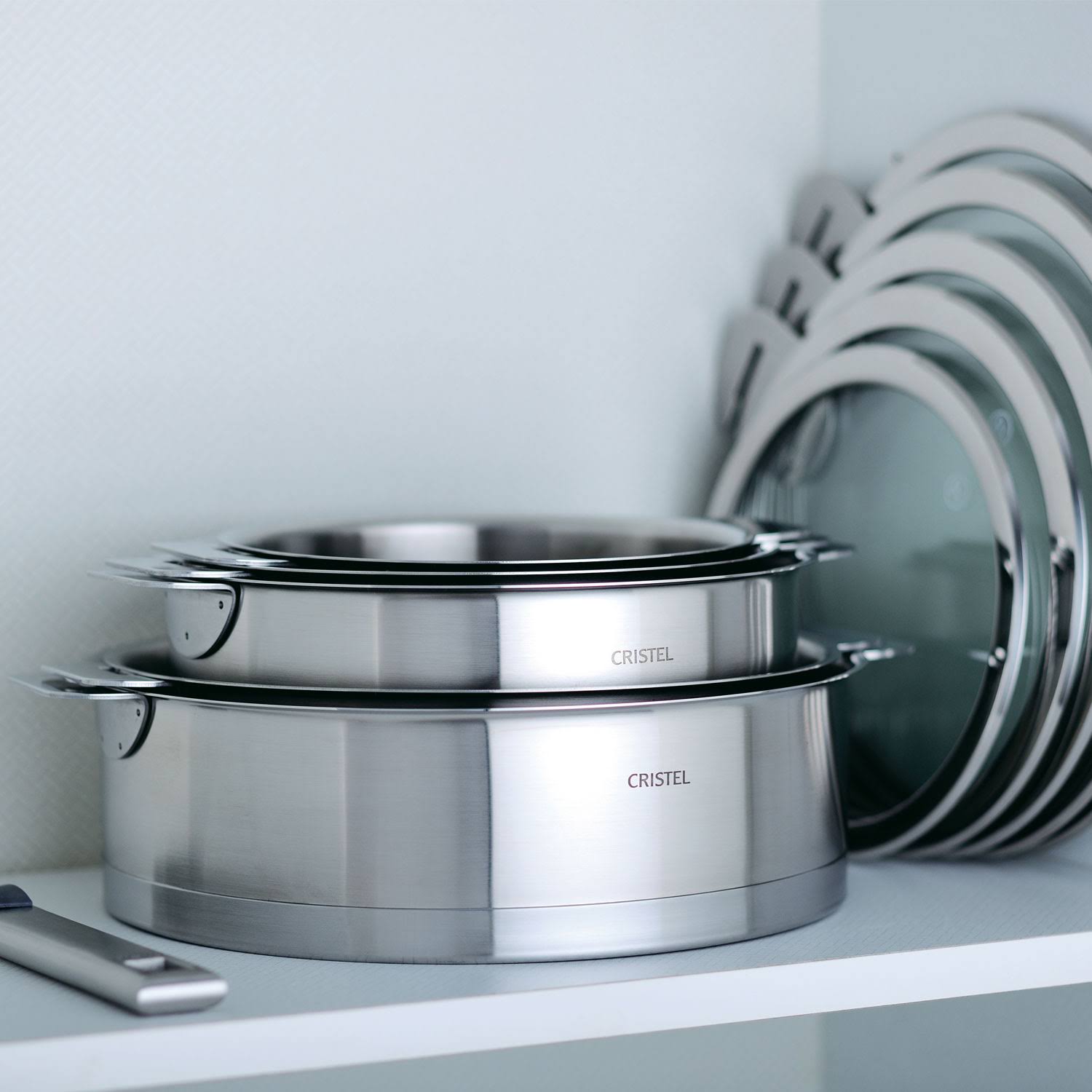 Saucepan with Lid 1qt. V5875
