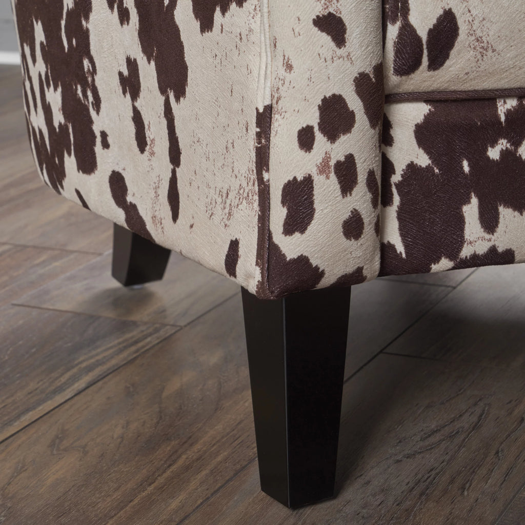 Beige Velvet Club Chair U3702