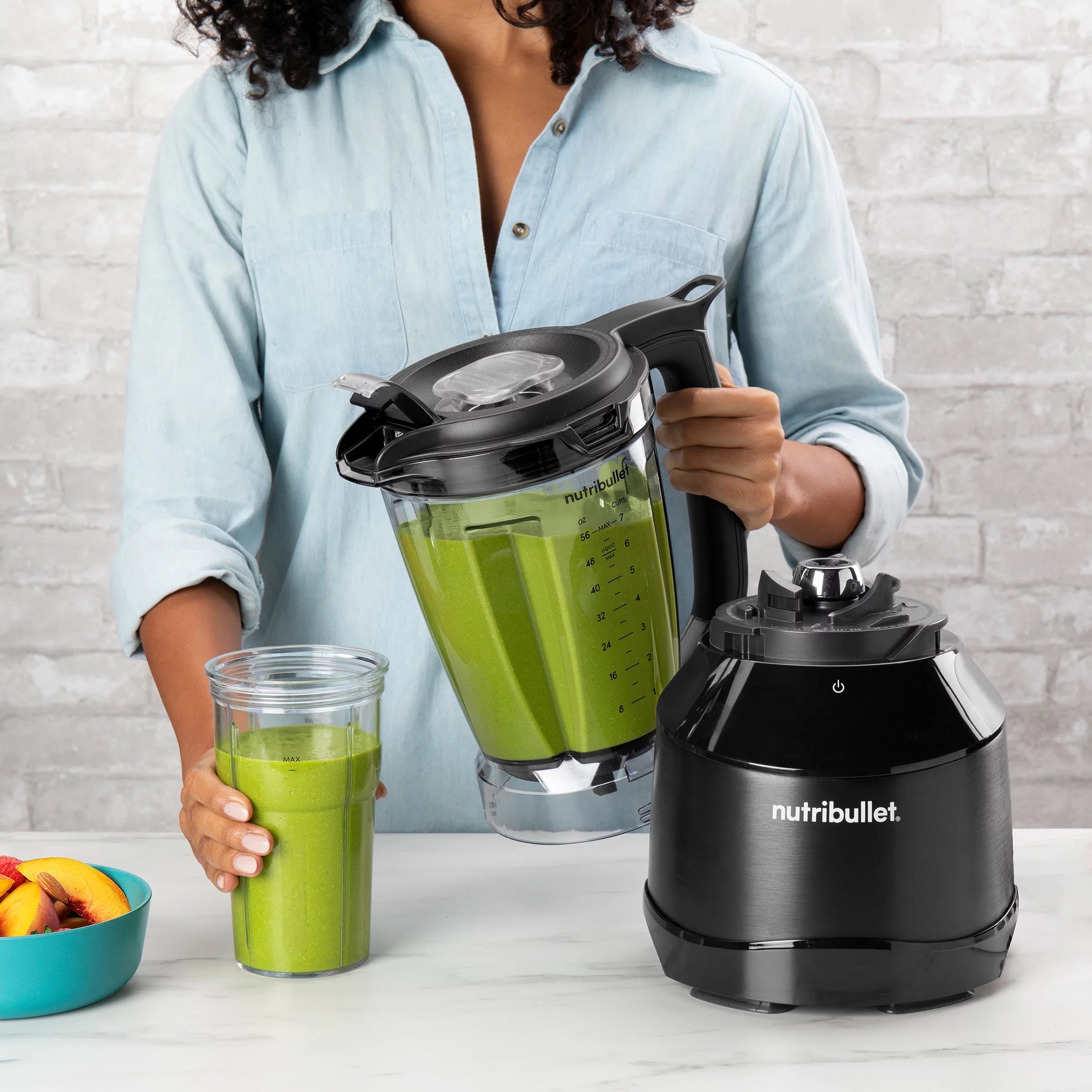 56 oz. Black Blender I7125