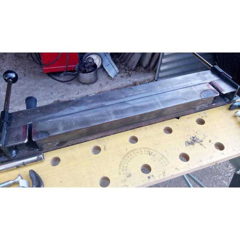 18 in. Mountable Bending Brake W173617