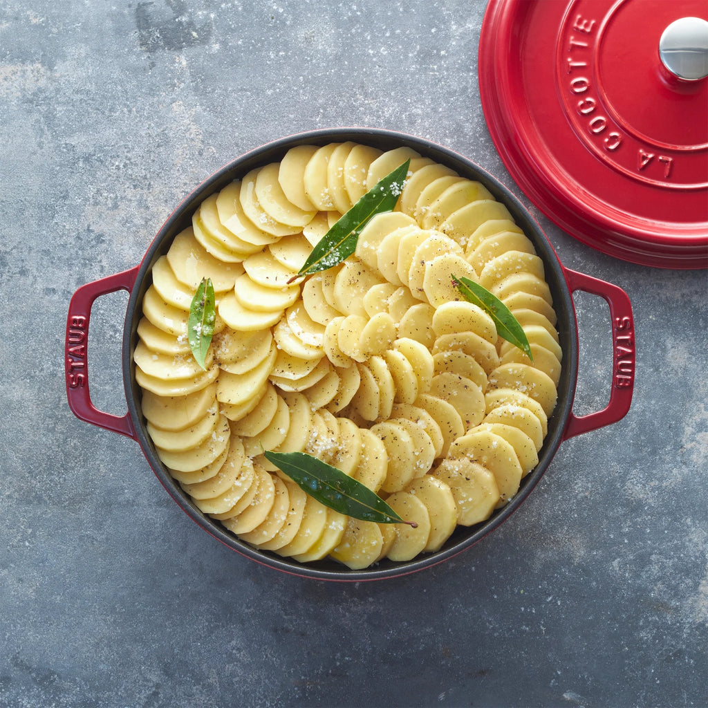 Cast Iron Dutch Oven 5-qt Tall Cocotte, Cherry I81762