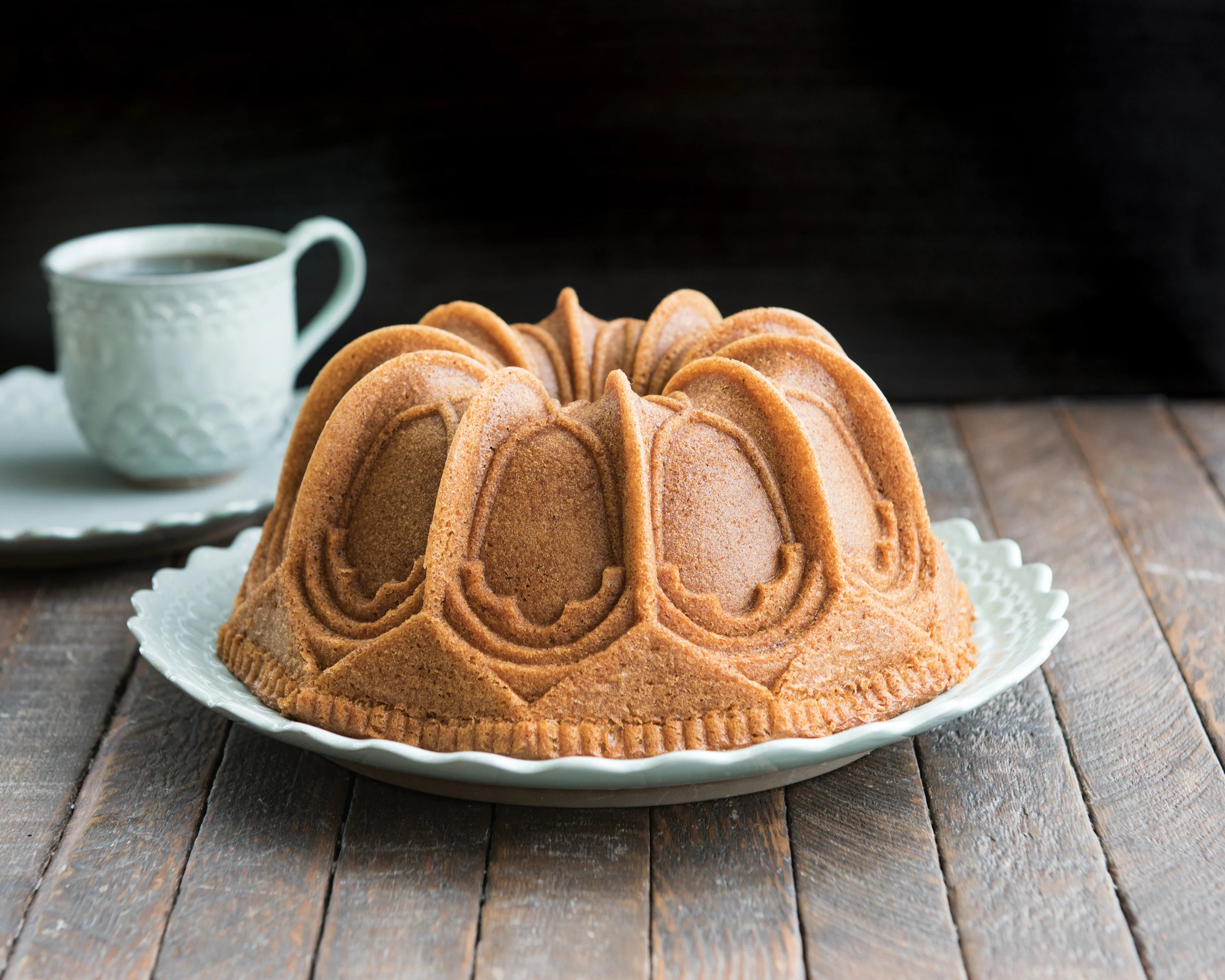 Silver Cathedral Bundt Pan H923042