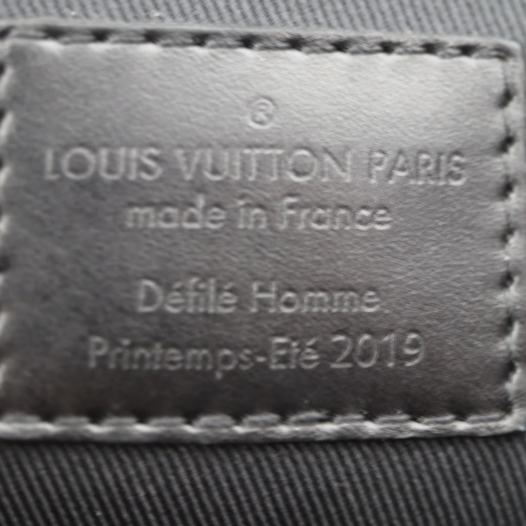 Pre-Owned Monogram Canvas Leather Shoulder Bag D62014